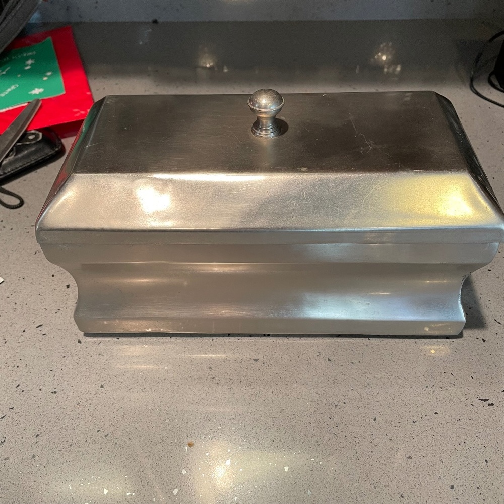 Vintage rectangular pewter box with lid